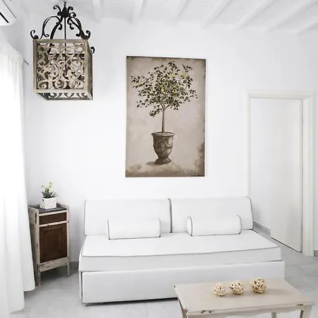 Mykonos Unique Apartman *